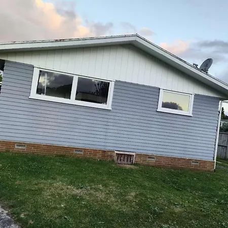 3 Bedroom House A, 30 Laurel St, Mt Albert, Auckland Exterior photo